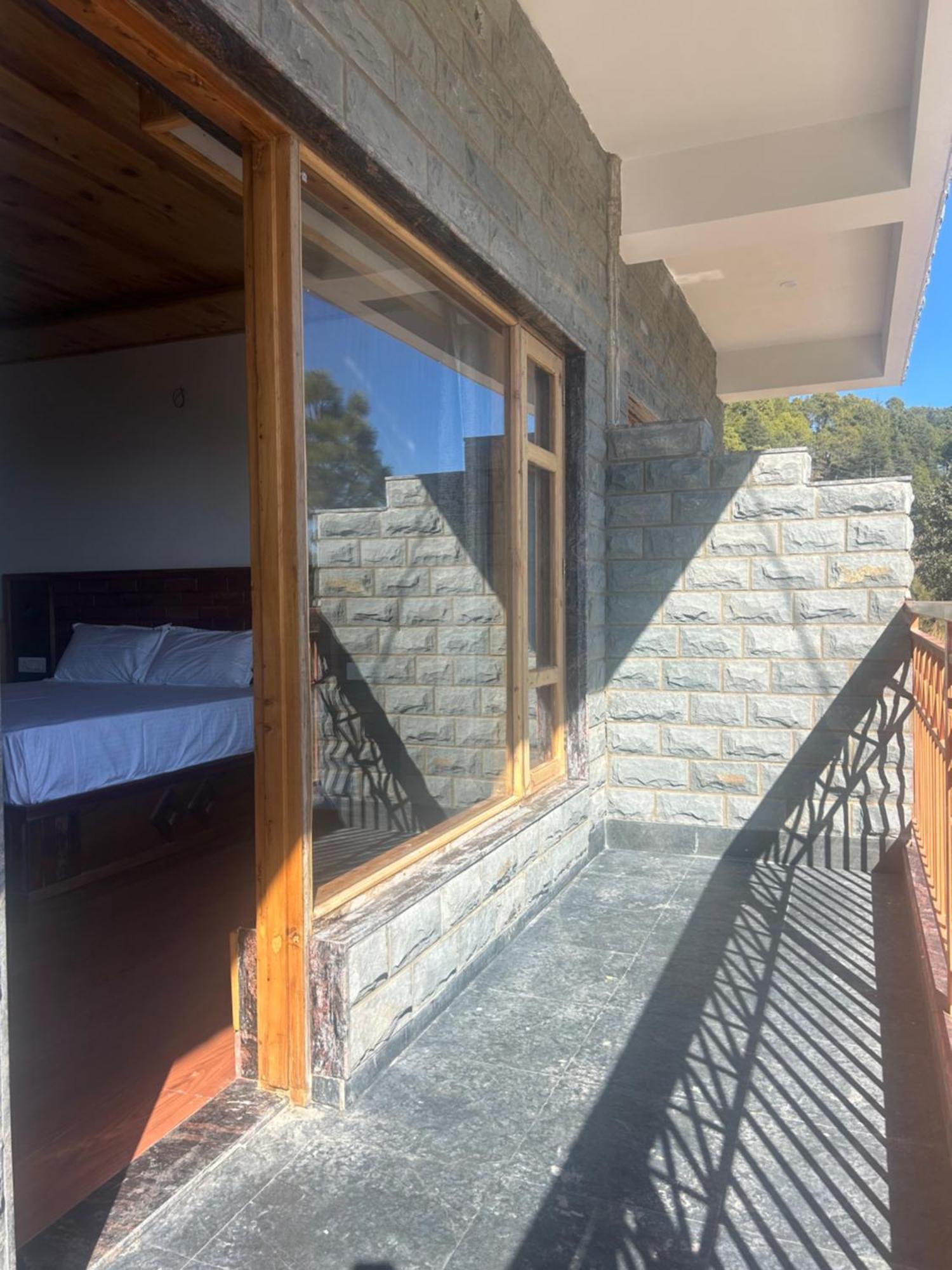 Shalom Hillcrest Inn Shimla Extérieur photo