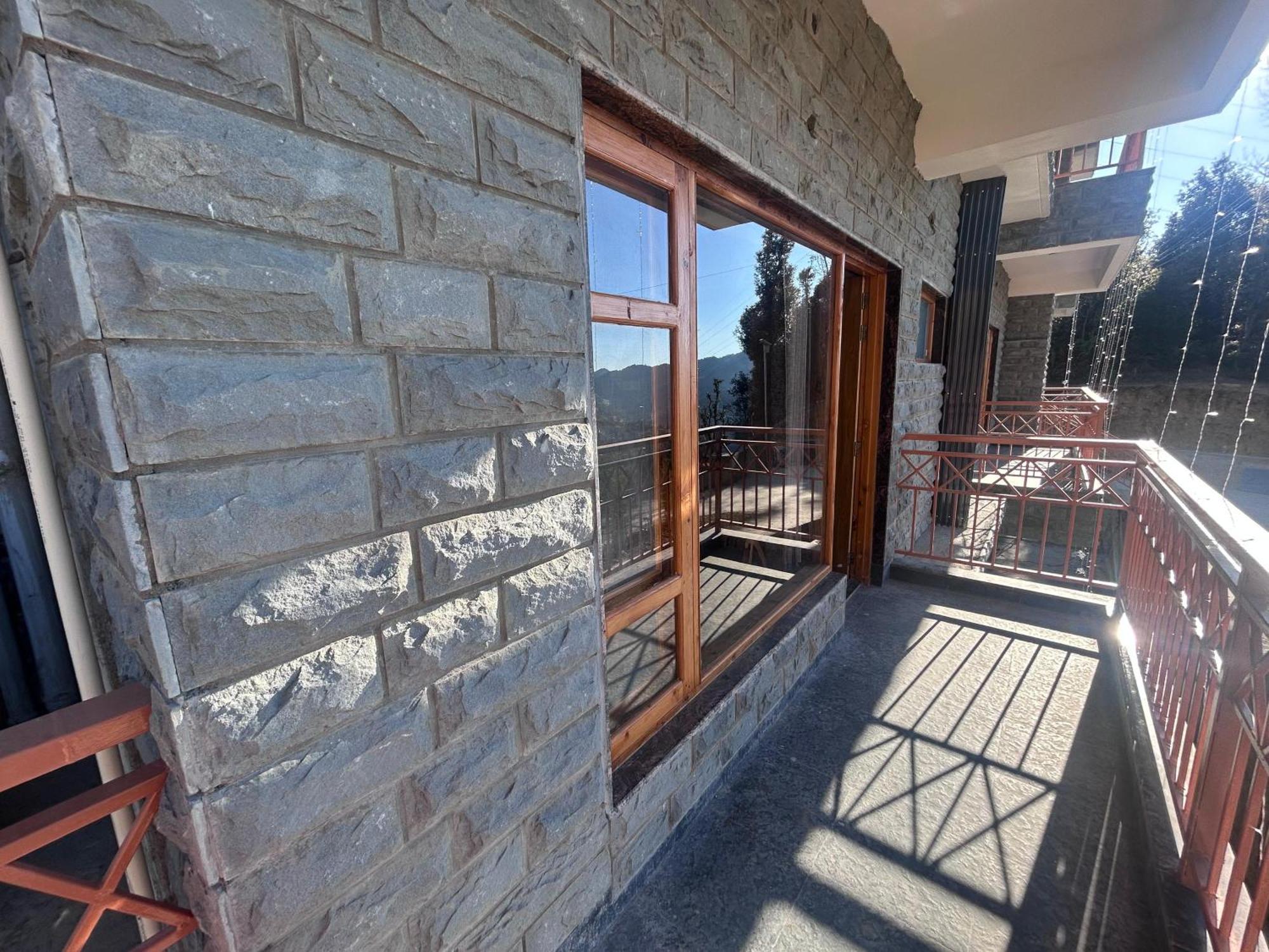 Shalom Hillcrest Inn Shimla Extérieur photo